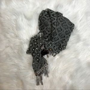 NWT Gray Pearl Perforated Scarf 🍒4/$20 🍒